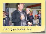 dán gyerekek búcsúajándéka