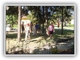 Iskolások parkgondozása 018