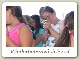 Vándorbot-rovásírással